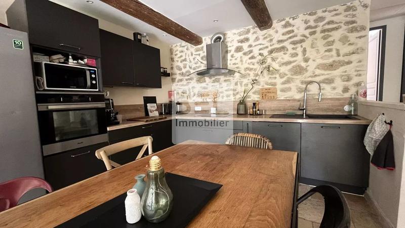 Corps de ferme - 212 m² - 11 pièces