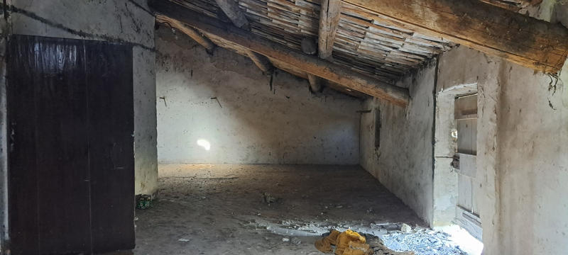 Maison - 350 m² - 8 pièces