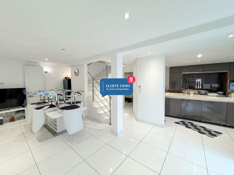 Maison - 125 m² - 4 pièces