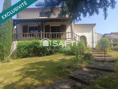 Maison - 141 m² - 5 pièces