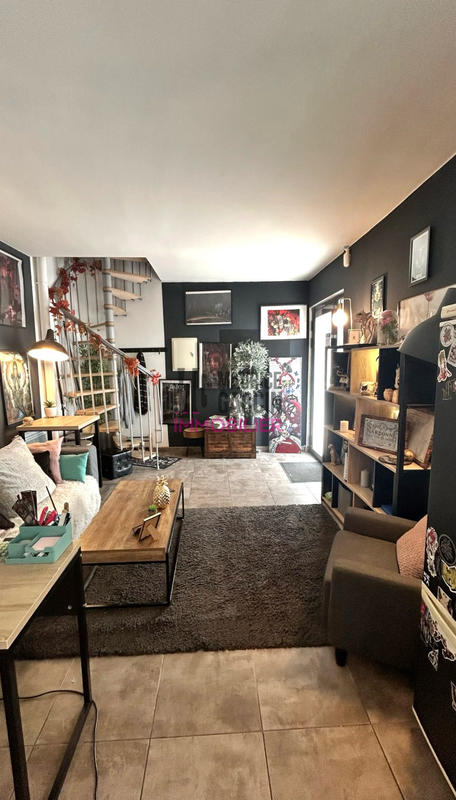 Local commercial - 70 m² - 2 pièces