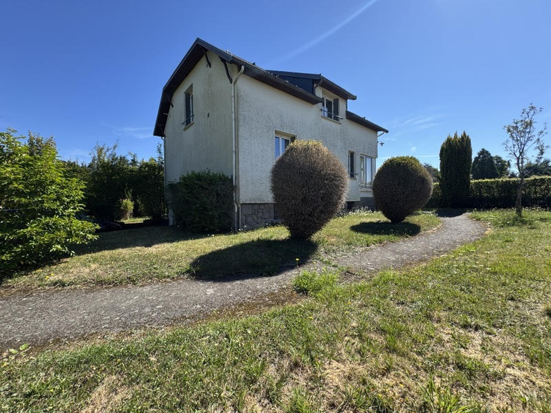 Maison - 130 m² - 5 pièces