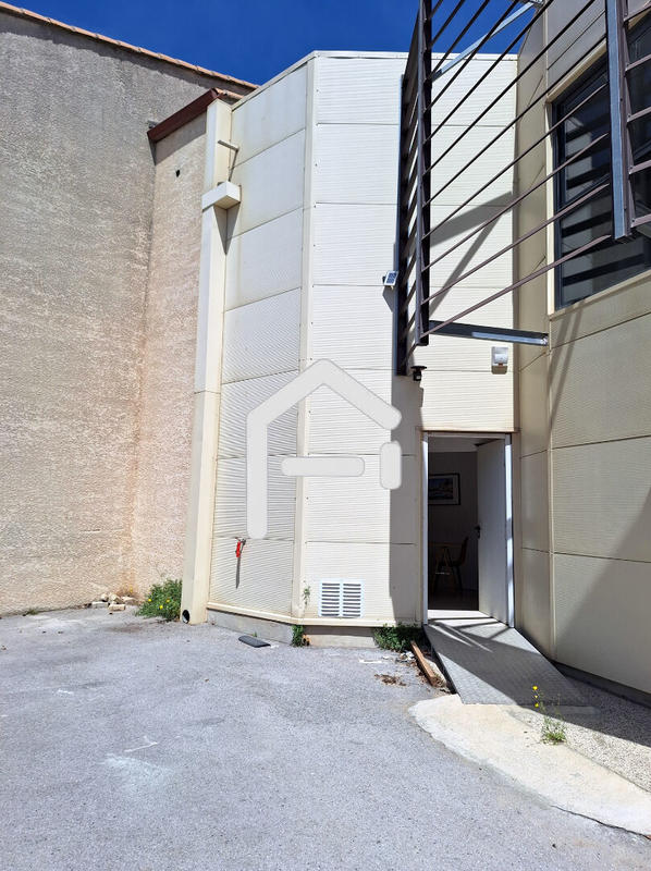 Local d'activités - 12 m²