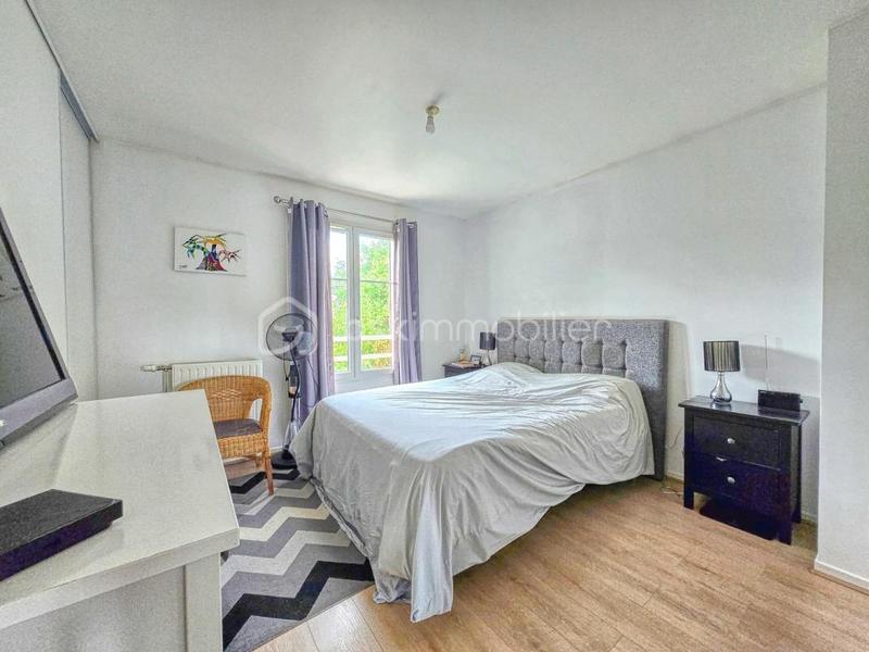 Maison - 105 m² - 6 pièces