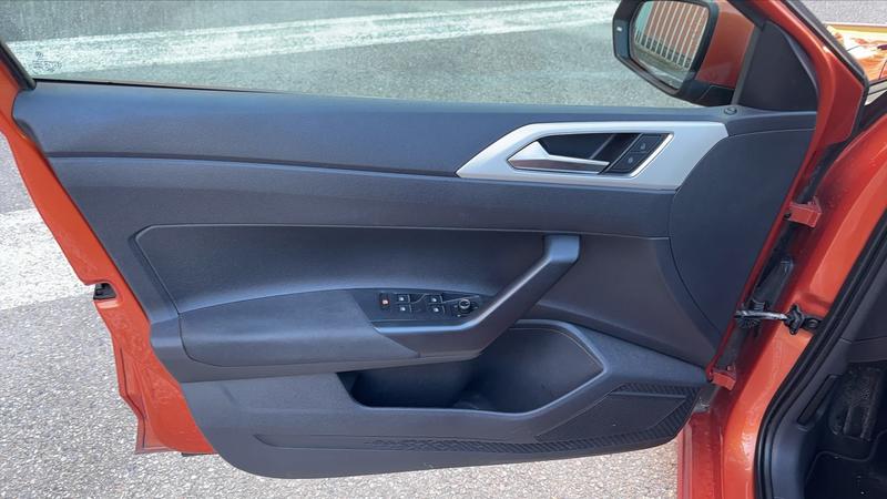 Volkswagen Polo 1.0 Tsi 95 Dsg7 Carat - Automatique