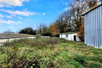 Maison - 235 m² - 1 pièce