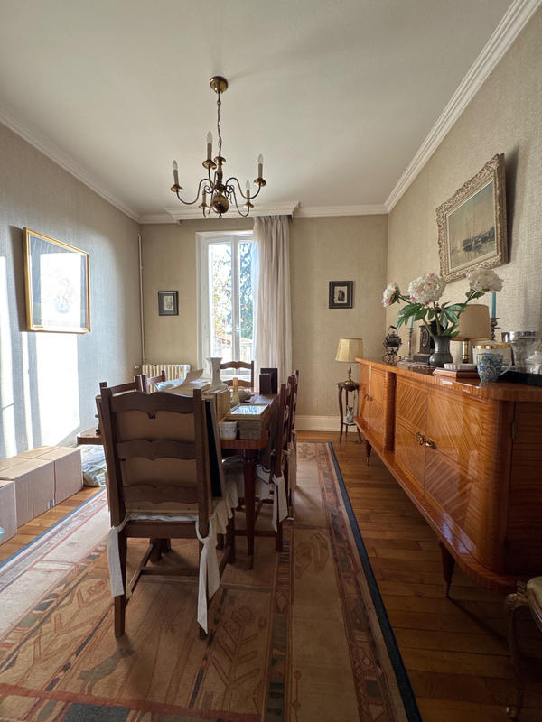 Maison - 152 m² - 8 pièces