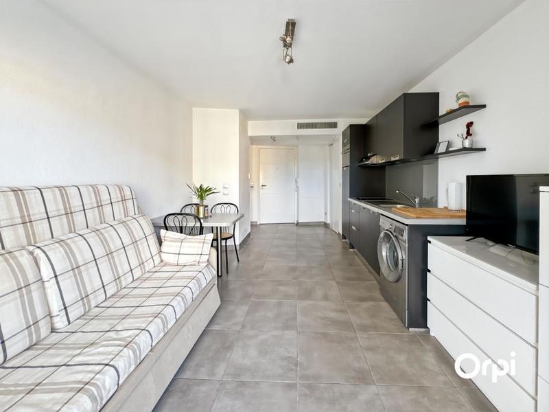 Studio - 20 m² - 1 pièce