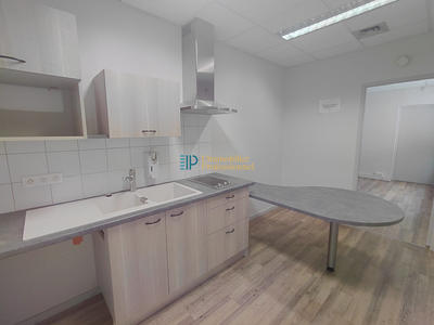 Bureau - 348 m² - 16 pièces