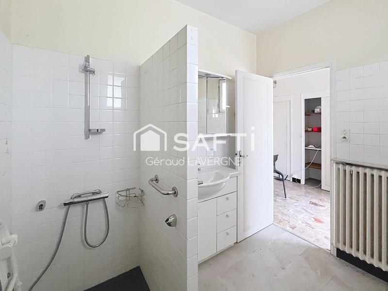 Maison - 121 m² - 6 pièces