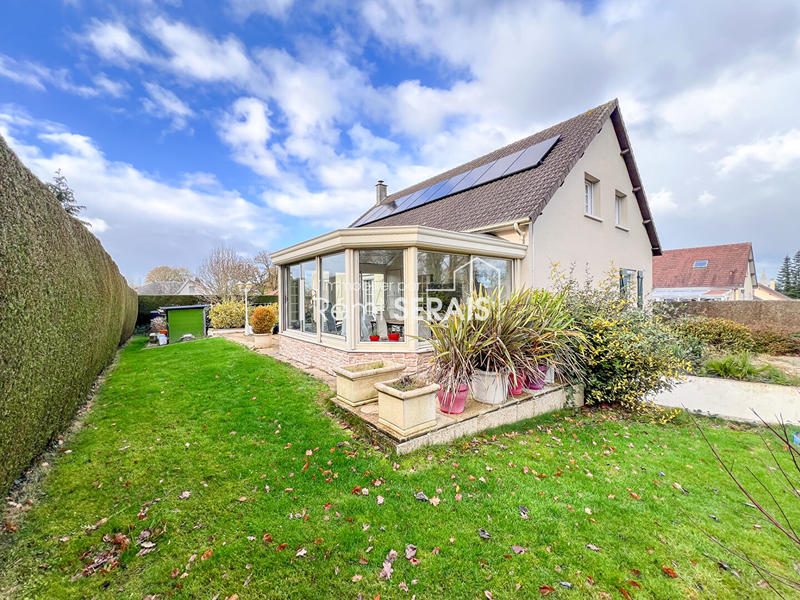 Maison - 163 m² - 5 pièces