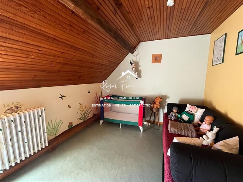 Maison ancienne - 239 m² - 10 pièces