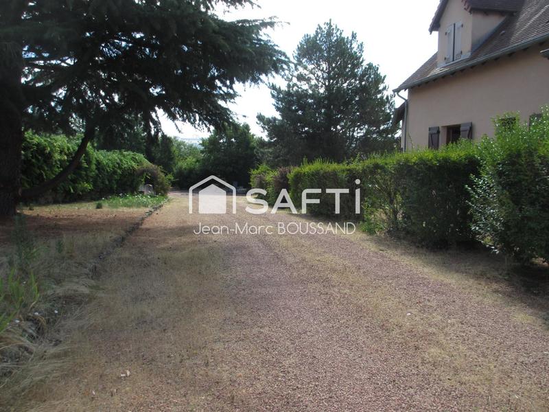 Maison de village - 222 m² - 8 pièces