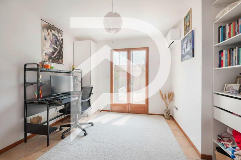 Maison - 150 m² - 7 pièces