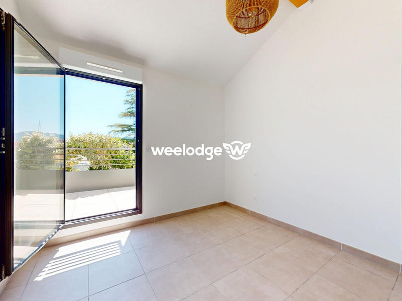 Duplex - 84 m² - 4 pièces