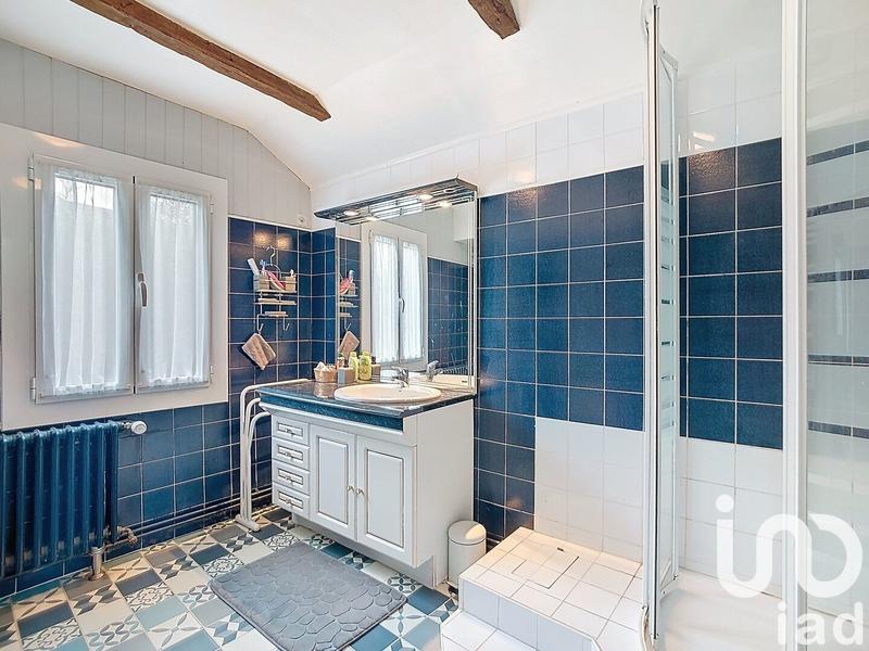 Maison - 169 m² - 7 pièces