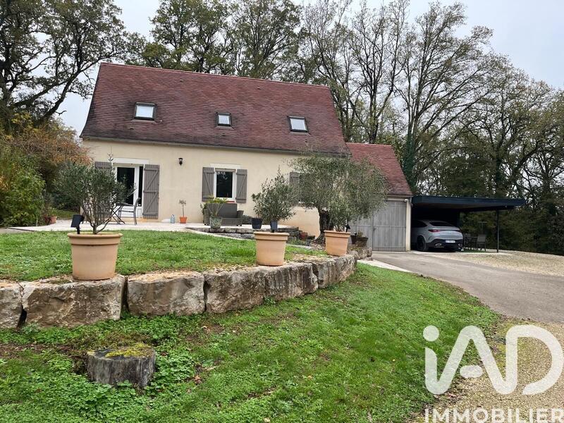 Maison - 85 m² - 5 pièces