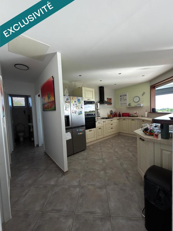 Villa - 140 m² - 4 pièces