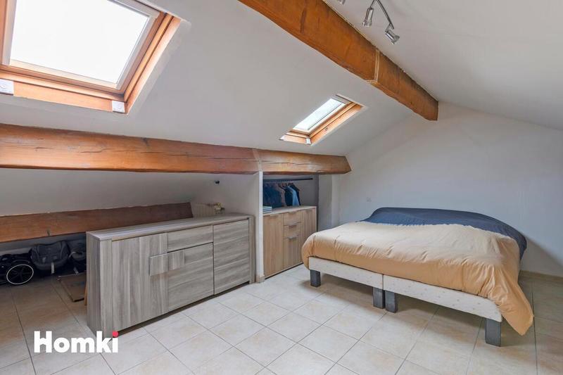 Appartement - 96 m² - 2 pièces