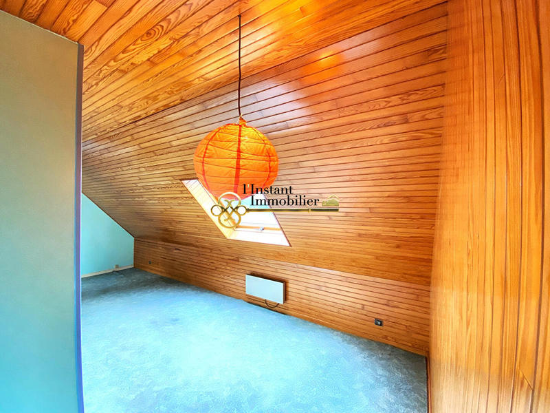 Maison - 110 m² - 6 pièces