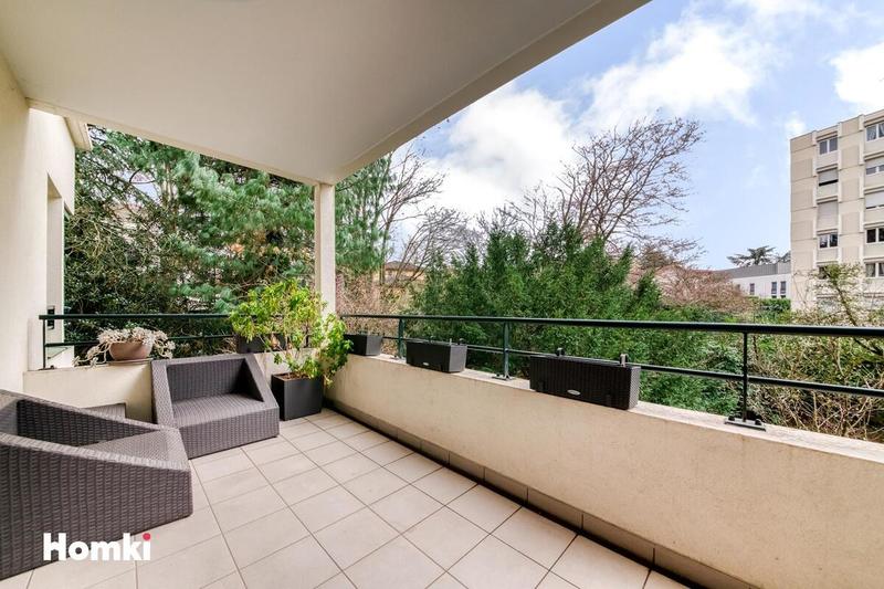 Appartement - 92 m² - 4 pièces