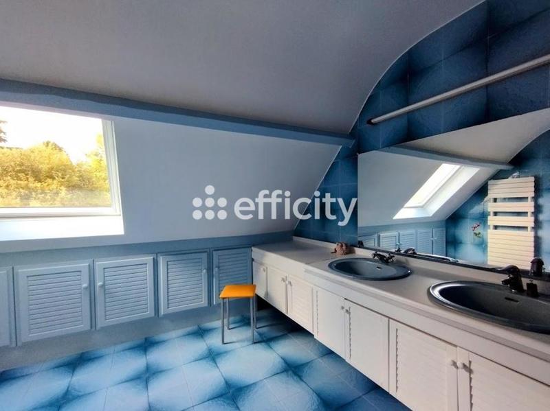 Maison - 145 m² - 6 pièces