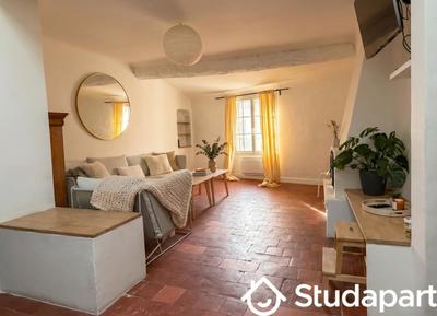 Appartement - 82 m² - 4 pièces