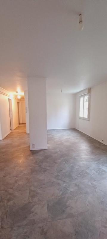 Appartement - 82 m² - 5 pièces