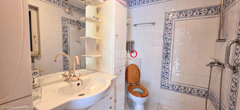 Villa - 225 m² - 12 pièces