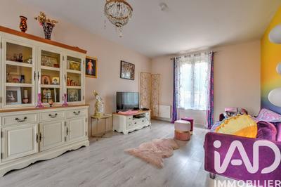 Maison - 84 m² - 5 pièces