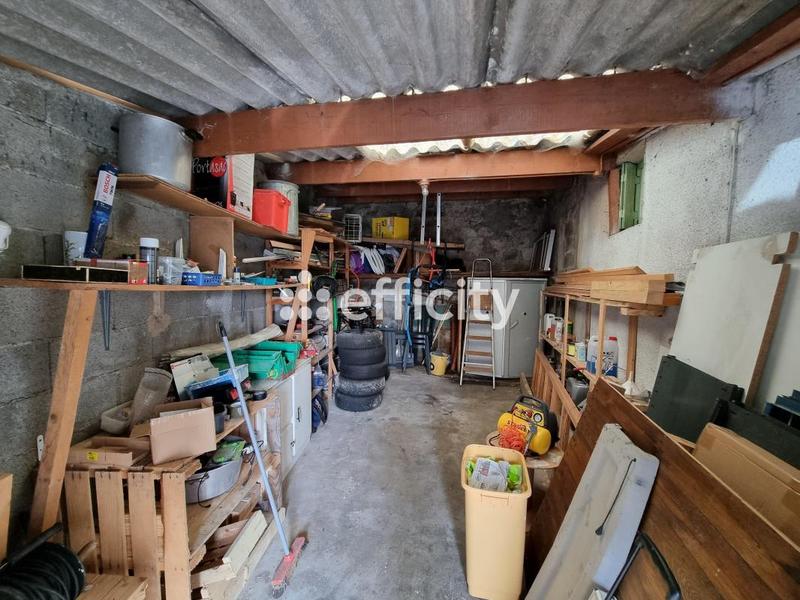 Maison - 90 m² - 6 pièces