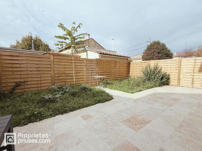 Maison - 99 m² - 5 pièces