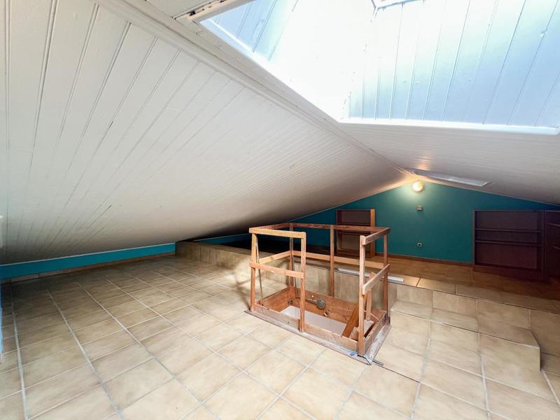 Maison - 105 m² - 4 pièces