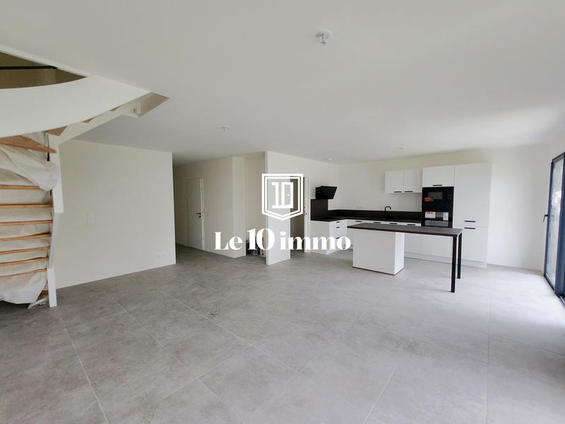 Maison - 114 m² - 6 pièces