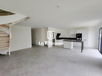 Maison - 114 m² - 6 pièces