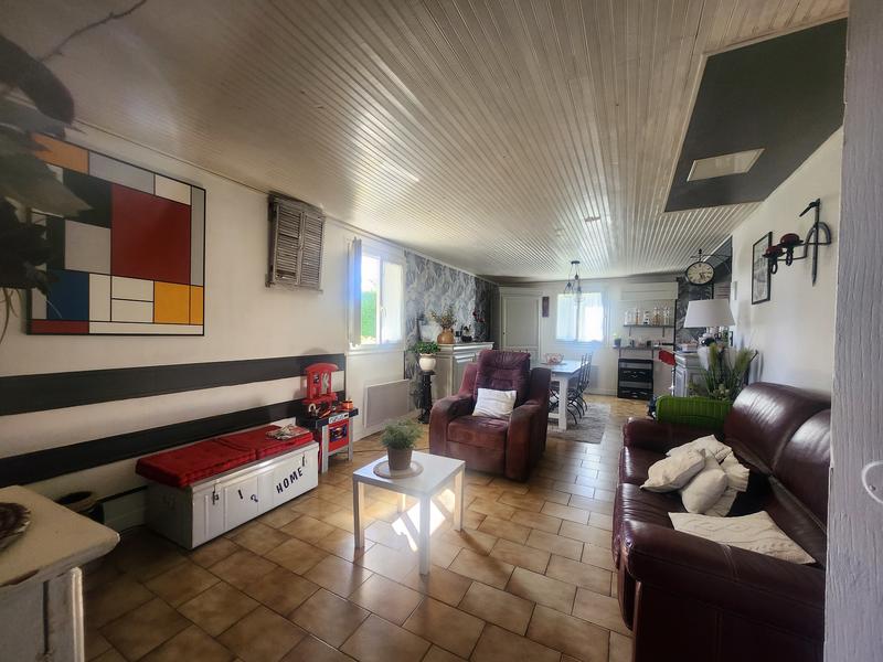 Maison - 135 m² - 6 pièces