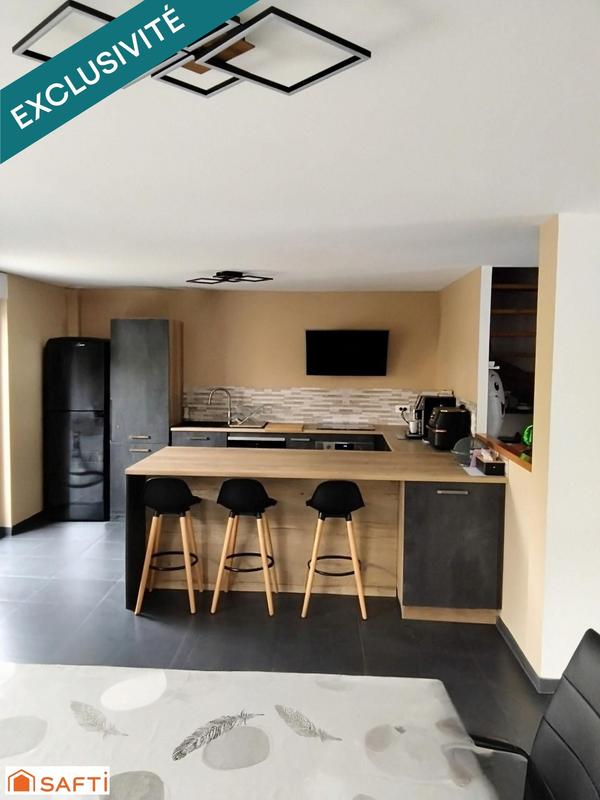 Maison - 140 m² - 6 pièces