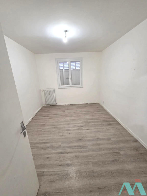 Appartement - 75 m² - 4 pièces