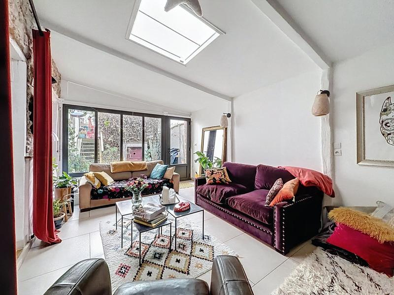 Maison - 165 m² - 9 pièces