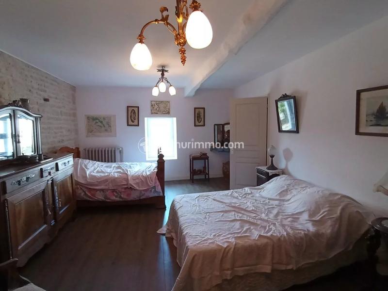 Maison - 188 m² - 6 pièces