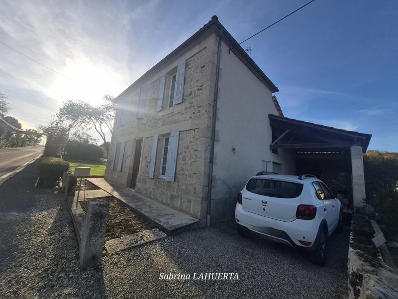 Maison de village - 92 m² - 4 pièces