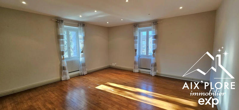 Appartement - 89 m² - 3 pièces