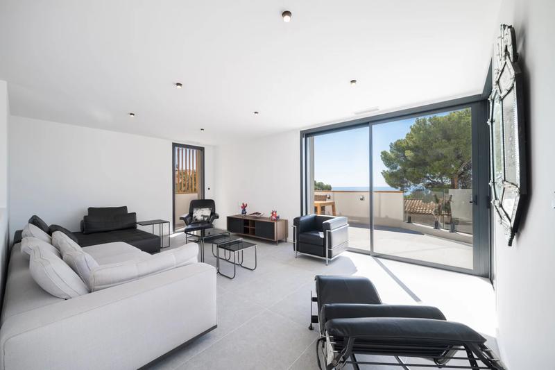 Villa - 350 m² - 8 pièces