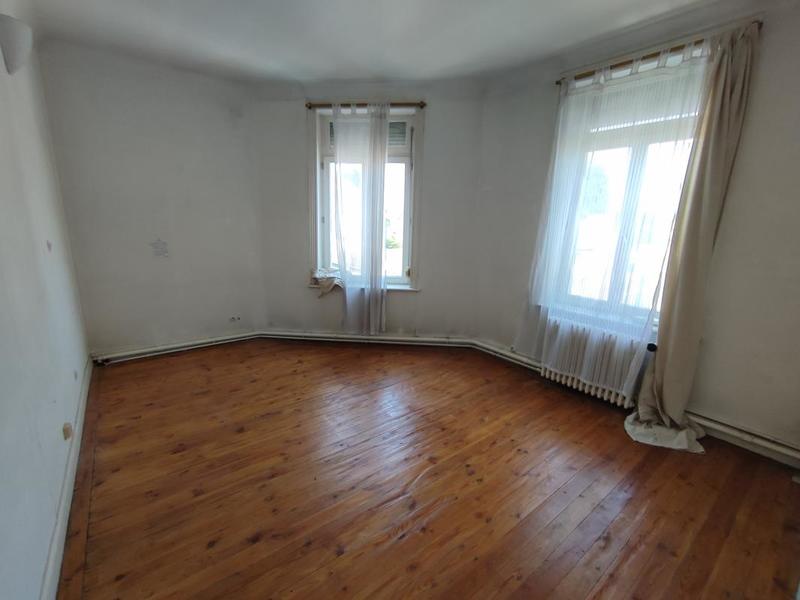 Immeuble - 156 m² - 8 pièces