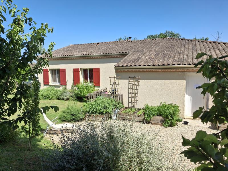 Maison traditionnelle - 128 m² - 5 pièces