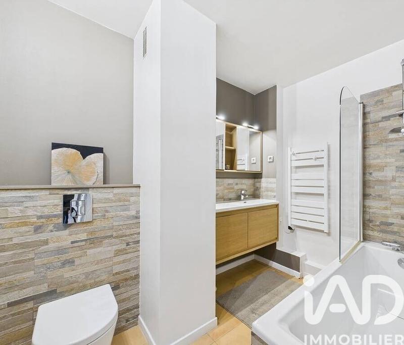 Appartement - 126 m² - 7 pièces