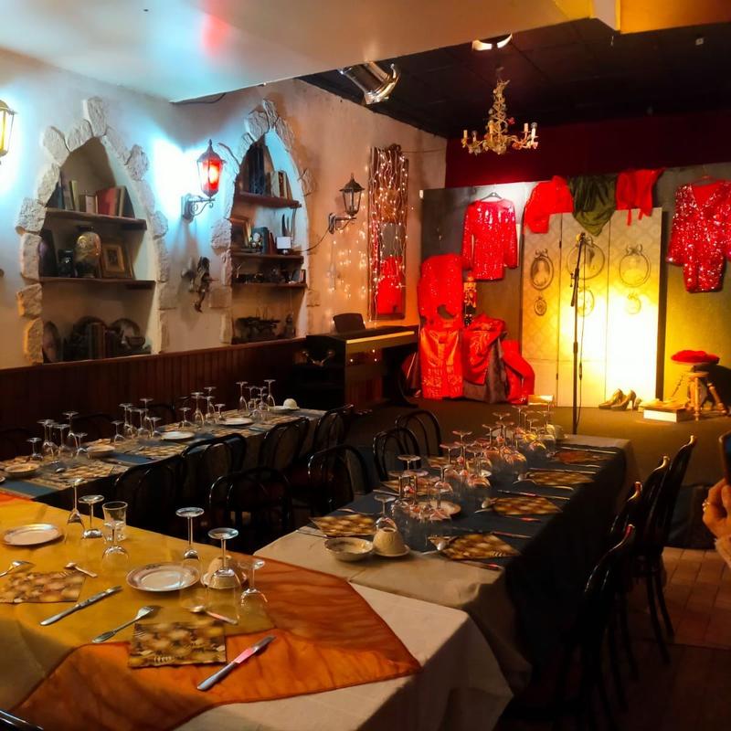 Dîner spectacle et soirée dansante de la Saint et sans Valentin ! :)