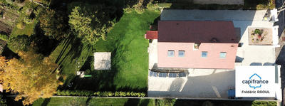 Maison - 180 m² - 6 pièces