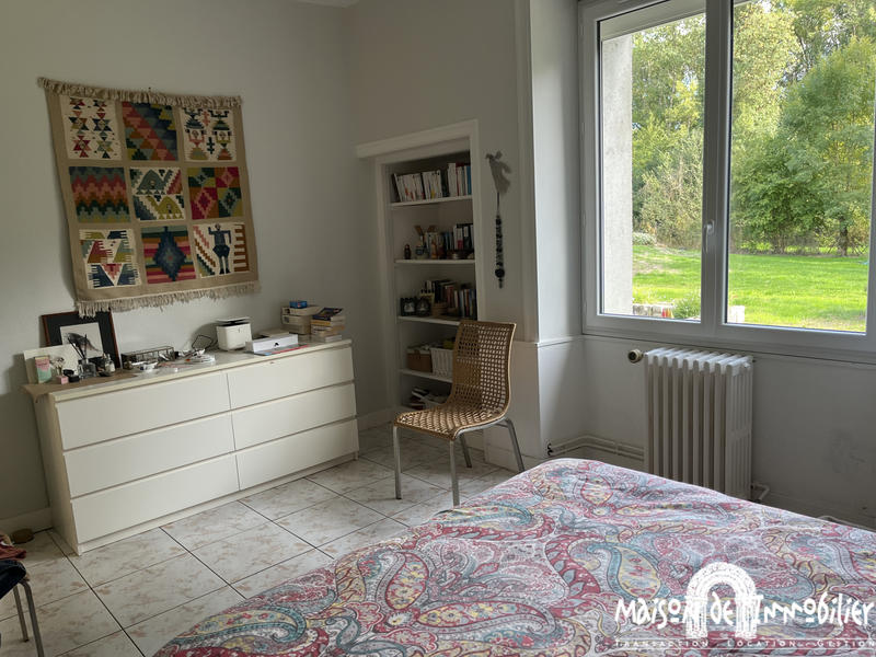 Maison - 185 m² - 7 pièces