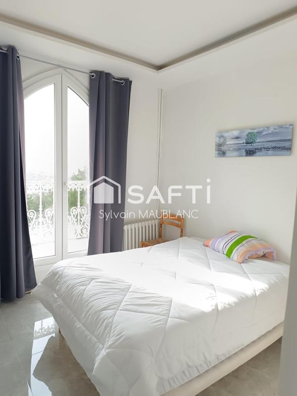 Château - 640 m² - 22 pièces